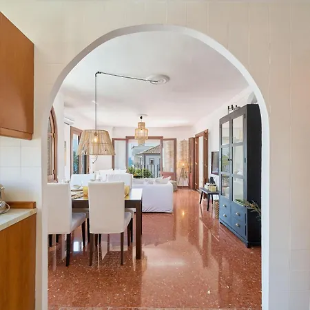 Balcon De Europa In By Solaga Homes شقة